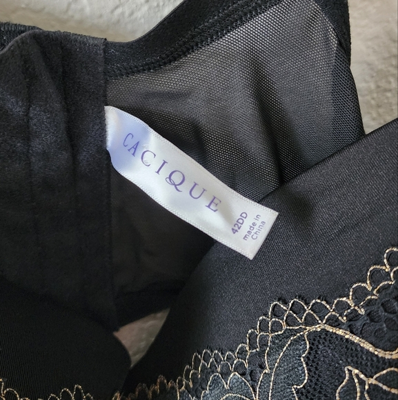 Cacique Boost Plunge 42DD Underwire Black Gold Lace Bra - Picture 8 of 9